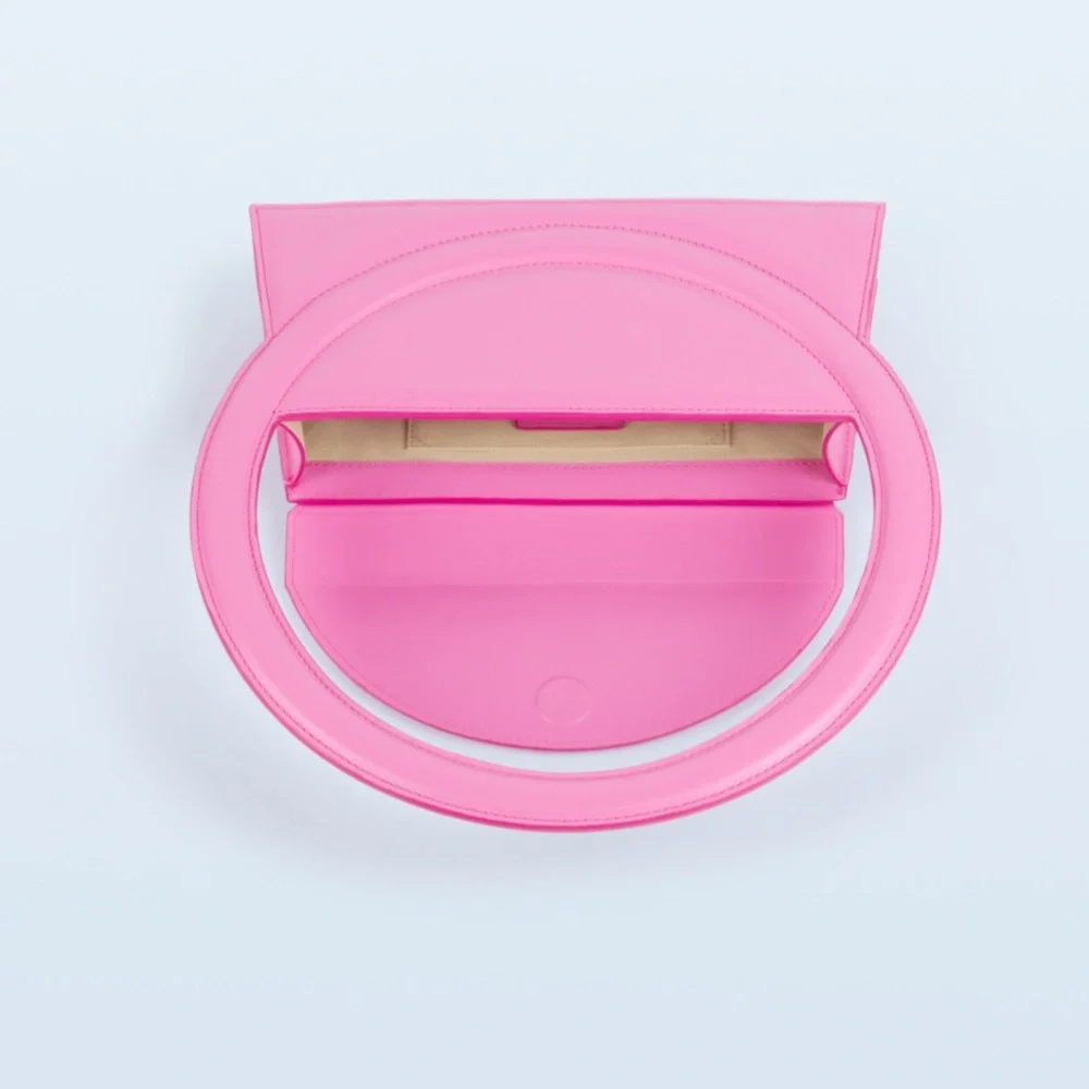 Jacquemes Le Sac Rond bag in pink - Picture 5 of 10